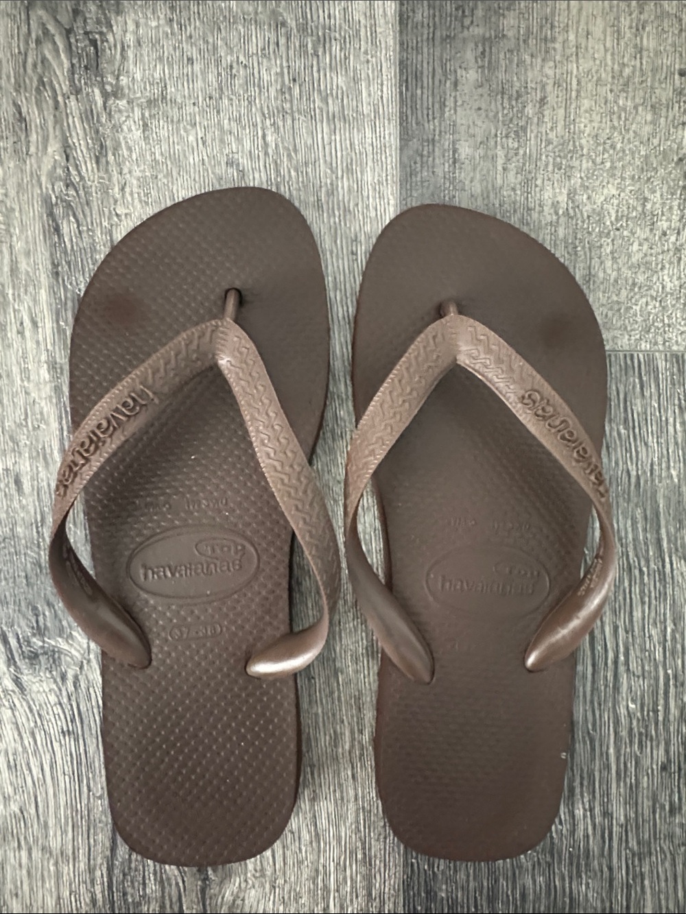 Haviannas Women’s Brown Classic Flip Flop Size 7
